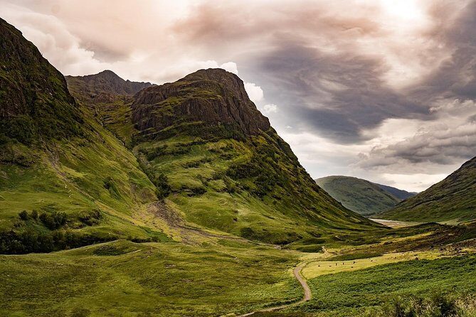 Scottish Highland Day Tour from Glasgow - Kilmahog Woollen Mill: Highland Cows and a Very Scottish Stop
